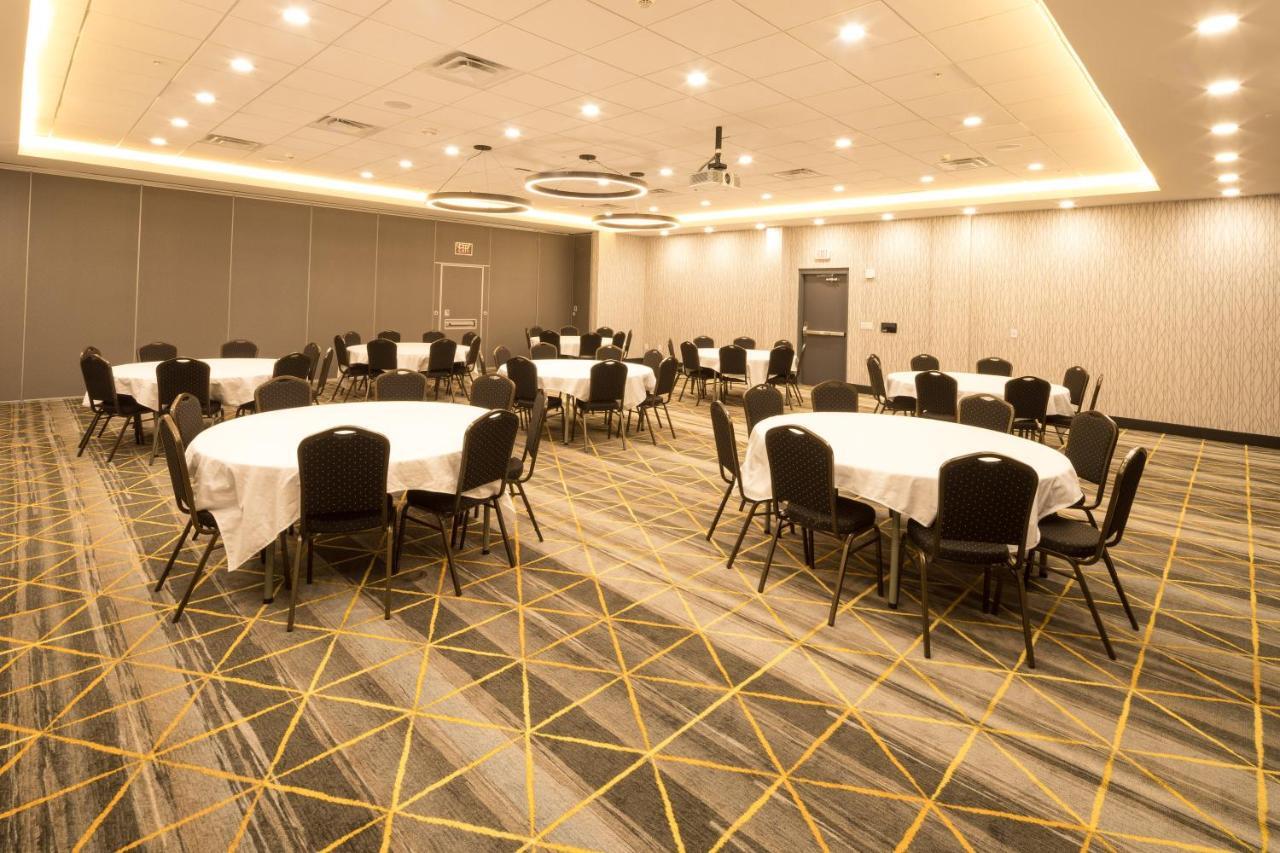 - West By Ihg Hotel 3*